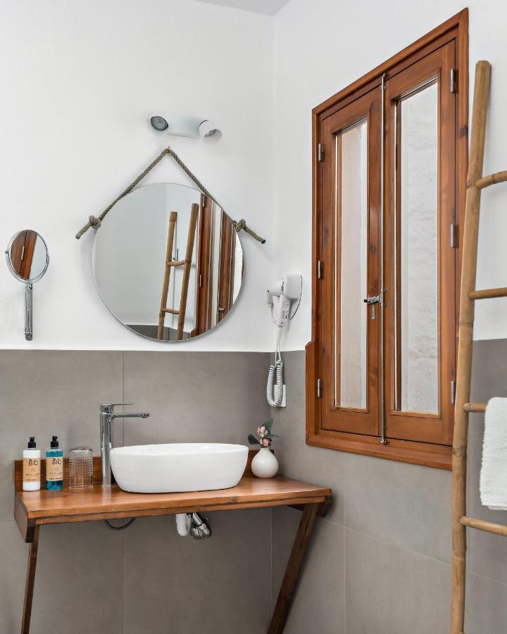 Hotel Boutique Ses 5 Claus Ciutadella  Εξωτερικό φωτογραφία