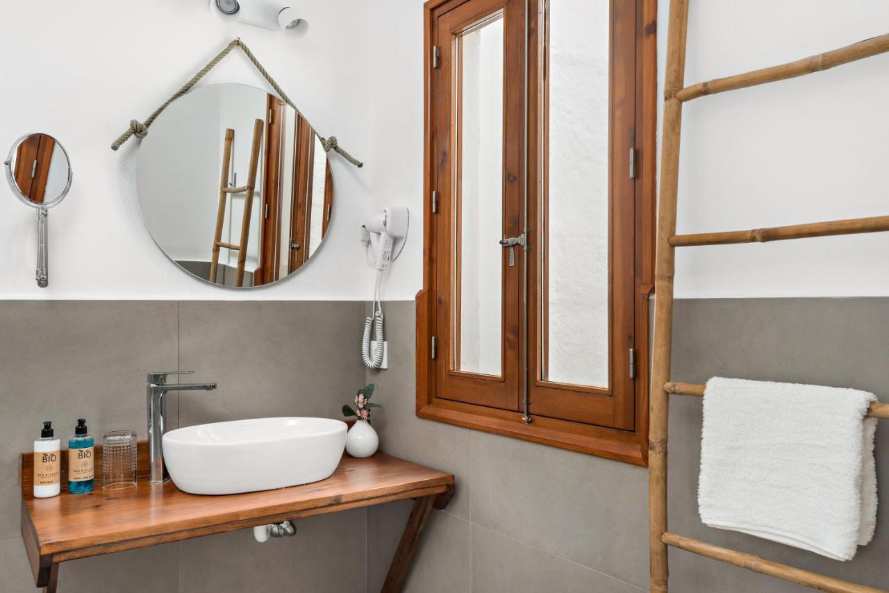 Hotel Boutique Ses 5 Claus Ciutadella  Εξωτερικό φωτογραφία