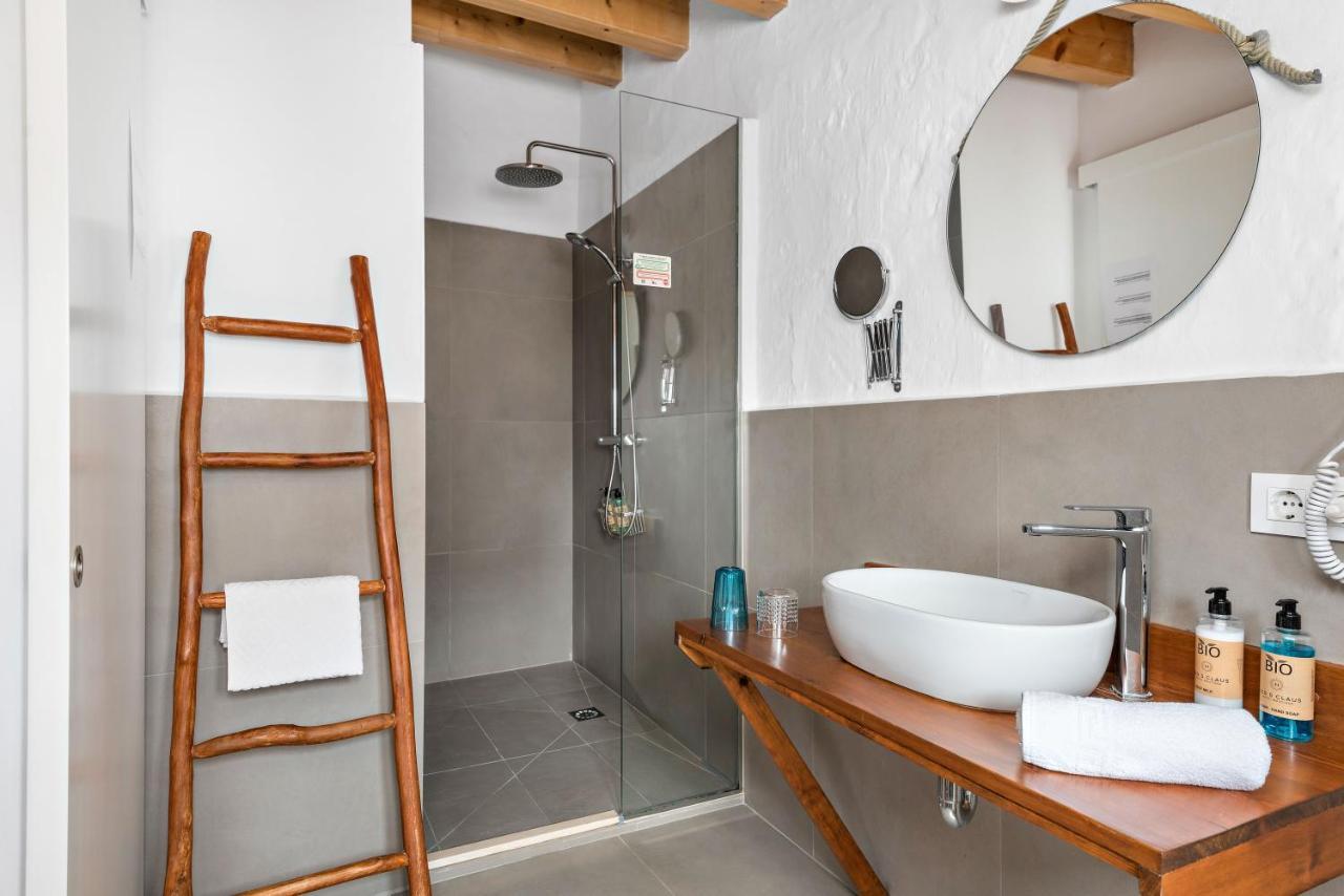 Hotel Boutique Ses 5 Claus Ciutadella  Εξωτερικό φωτογραφία