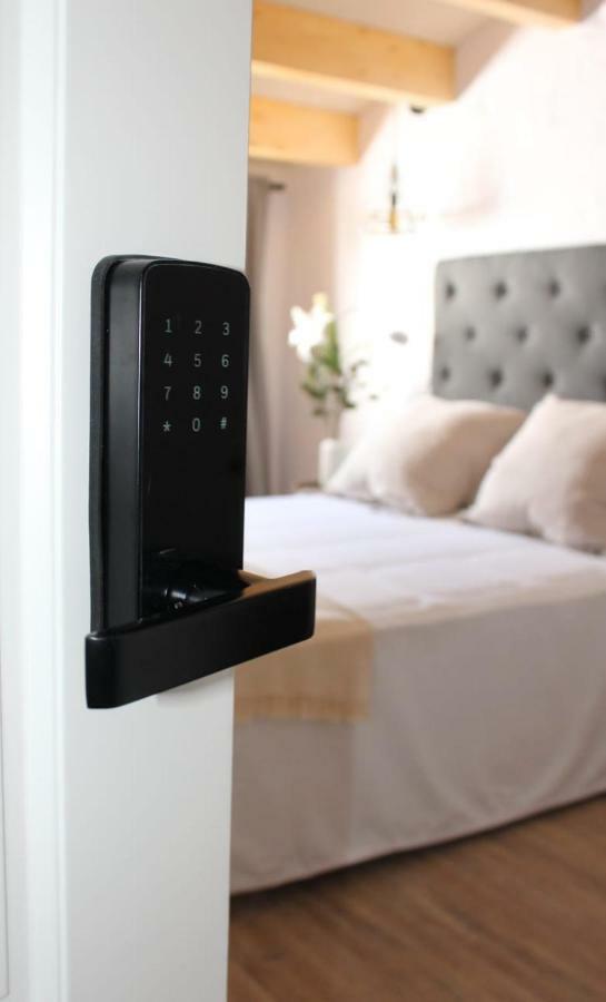 Hotel Boutique Ses 5 Claus Ciutadella  Εξωτερικό φωτογραφία
